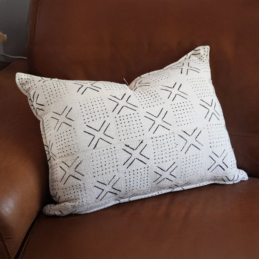 White Salu-Mud Cloth Cushion