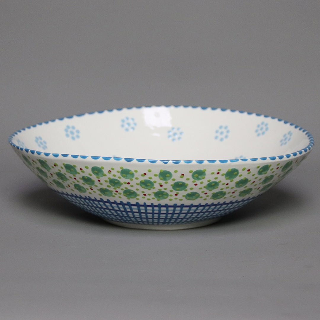 Sculpted Salad Bowls