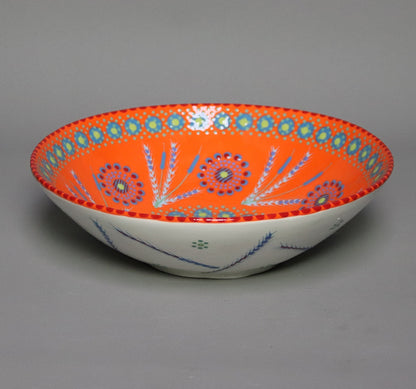 Sculpted Salad Bowls